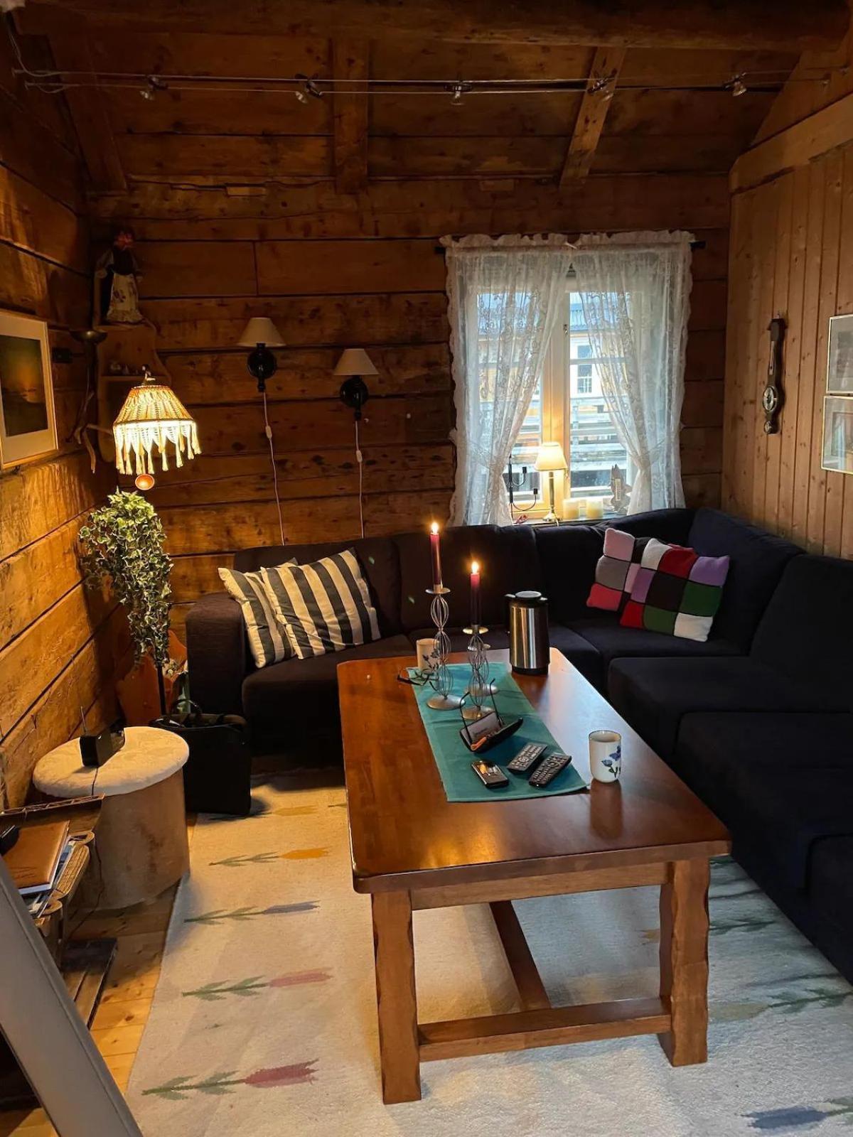 Koselig Rorbu Pa Tind Villa Sorvagen Exterior photo